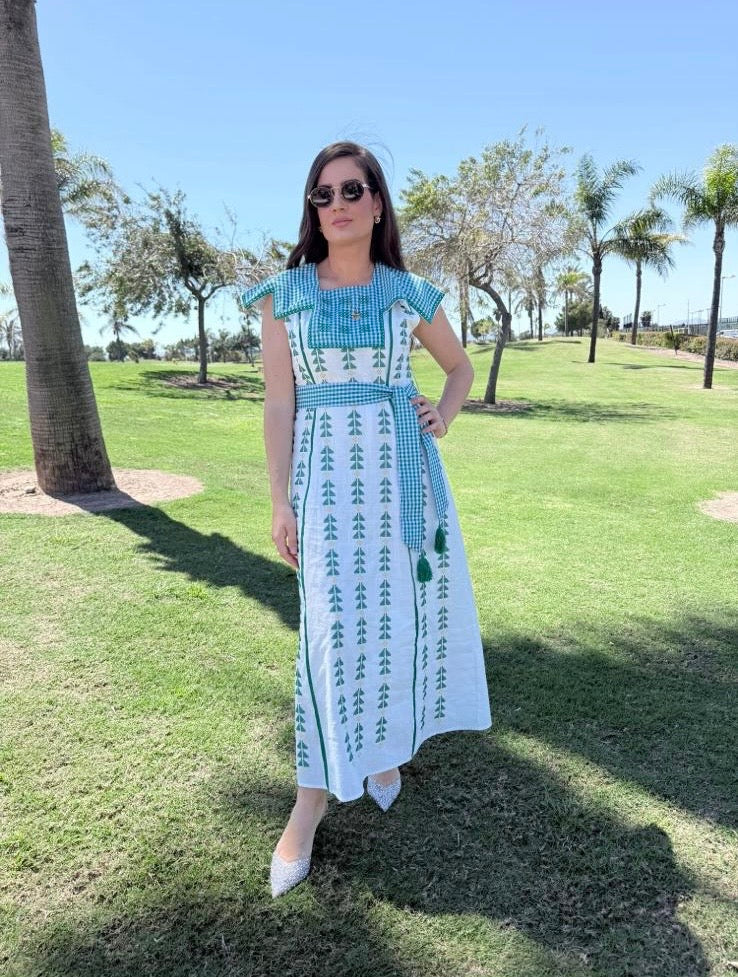 Vestido Bordado Vichy