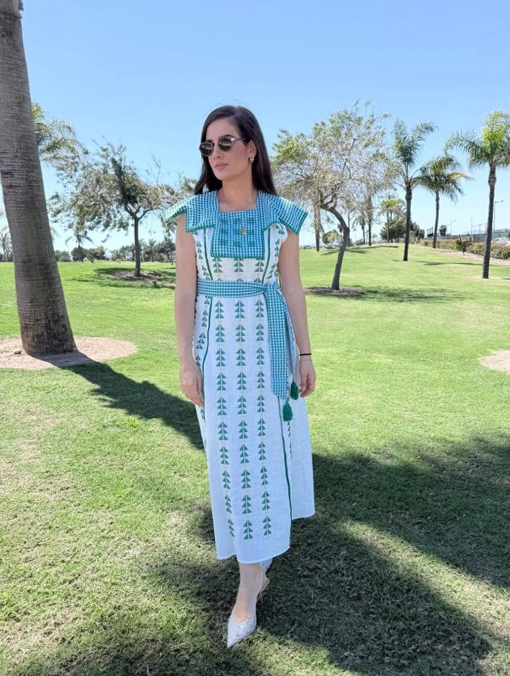 Vestido Bordado Vichy
